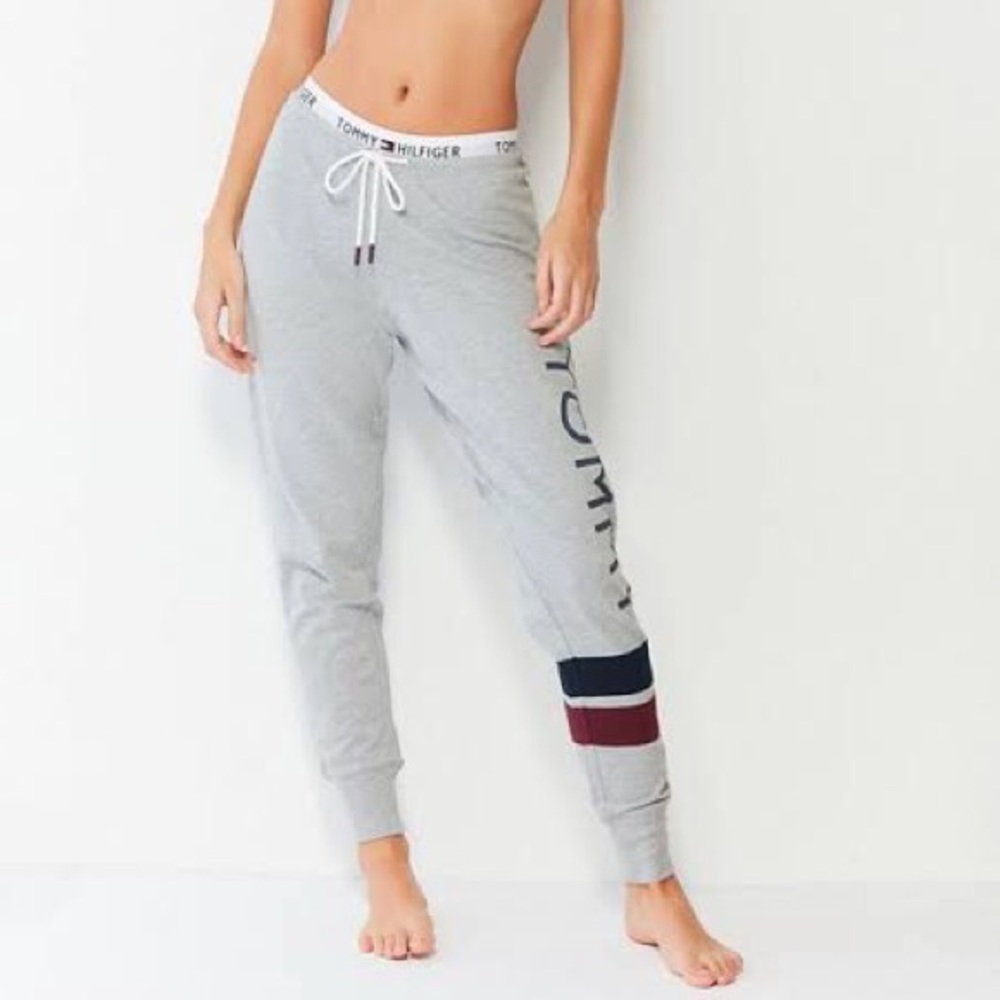 ISO! TOMMY HILFIGER LOUNGE SWEATPANTS
